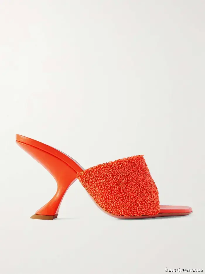 Secondo le fashion editor, hai bisogno di accessori in rafia per l'estate—18 opzioni sorprendenti da NET-A-PORTER