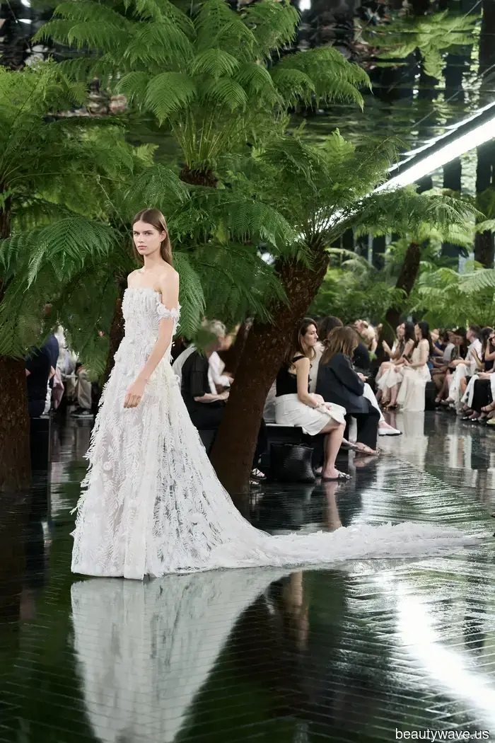 I’ve just returned from Paris Couture Week—here are four moments that are still on my mind.
