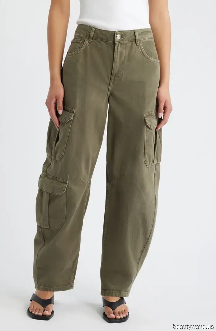 Neither Black nor Brown: This Is the Pant Shade I Noticed Fashion Enthusiasts Sporting from Paris to London.