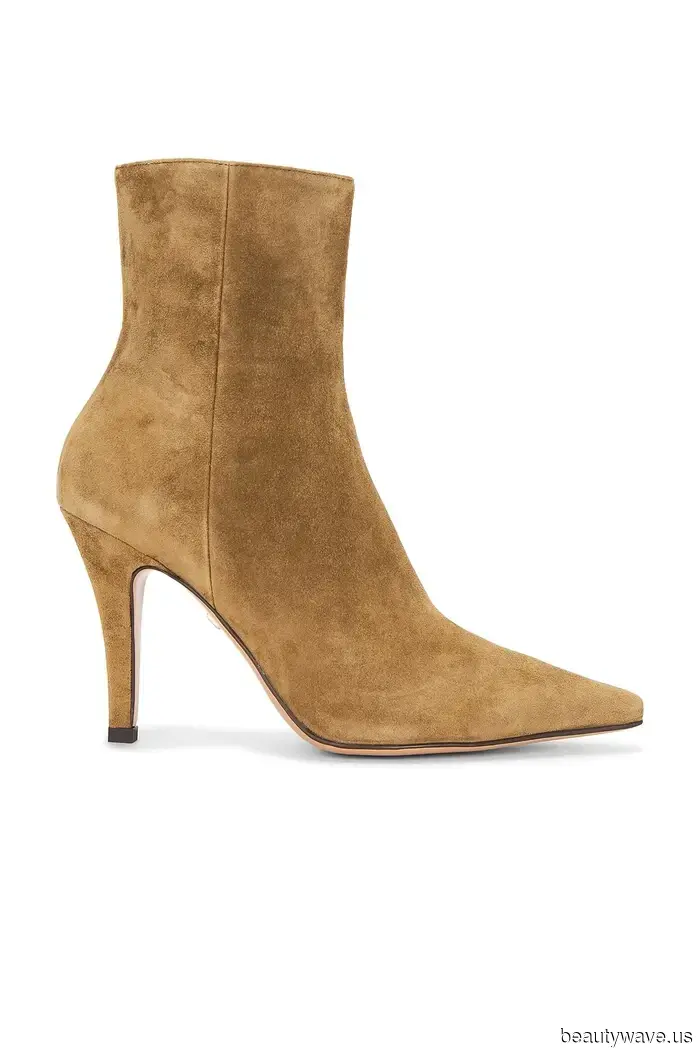 Mode-Mädchen haben alle anderen Trends für Knöchelstiefel für diesen&nbsp;einen speziellen&nbsp;reich aussehenden Stil aufgegeben.