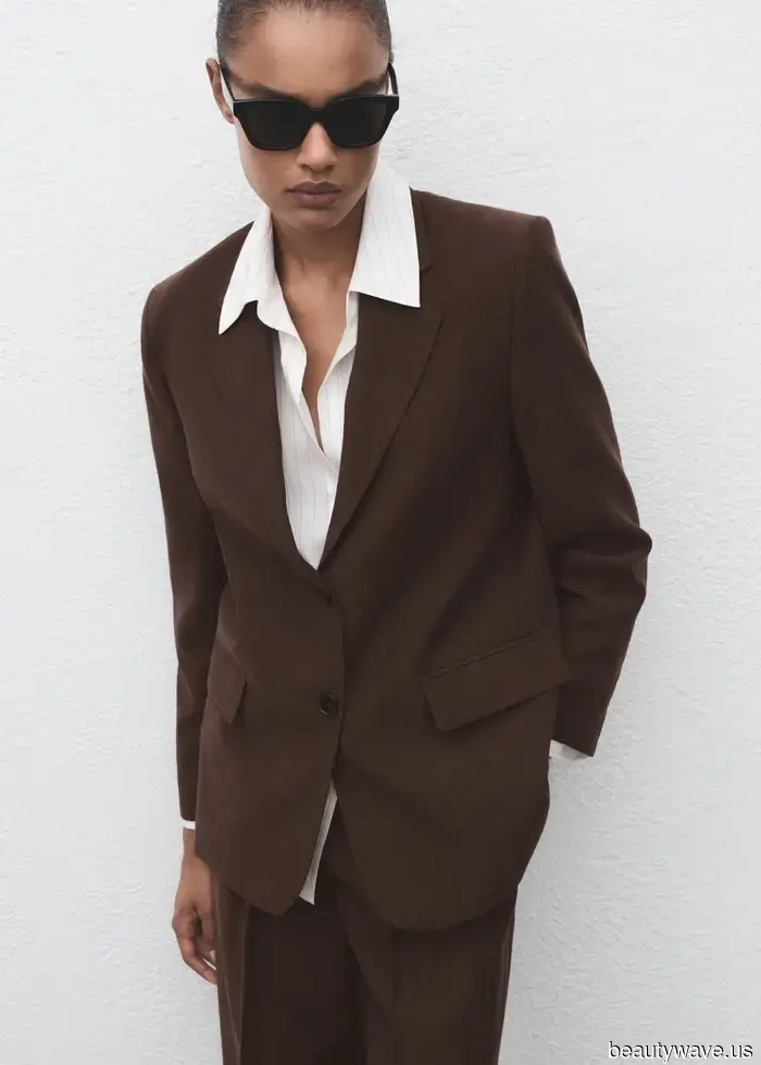 6 Surprisingly Chic Denim Shorts Looks That the Fashion Set Is Sporting