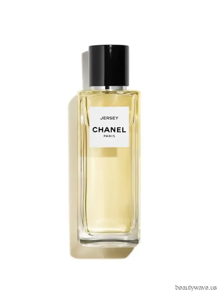 Da Chanel a Hermès, questi sono i 9 prodotti che il nostro team di bellezza desidera davvero per Natale.