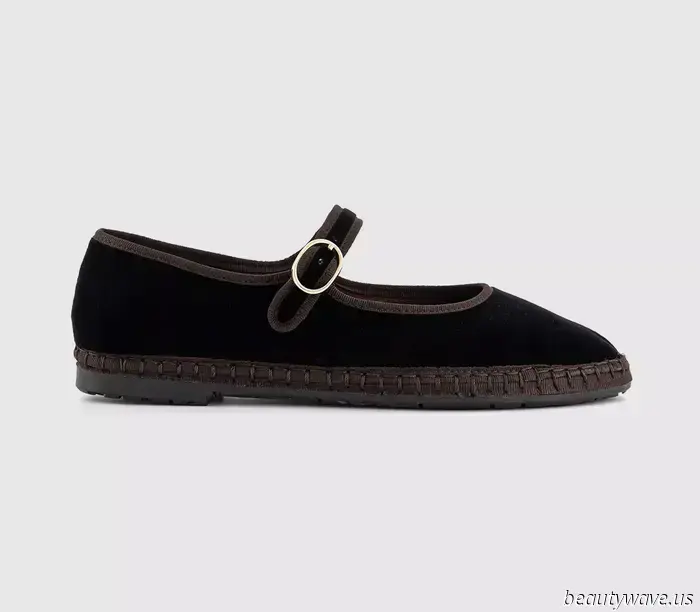 This lovely flat shoe enhances midi skirts and dresses in ways that sneakers never can.