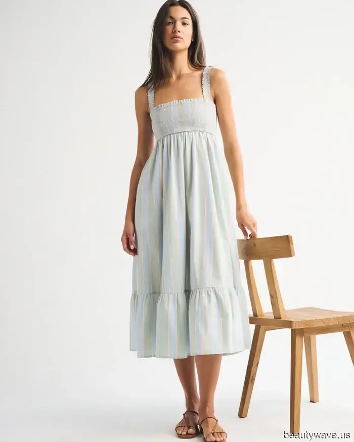 My friend inquired about what's currently trendy at Abercrombie, so I shared these 31 '90s-inspired sale items with her.