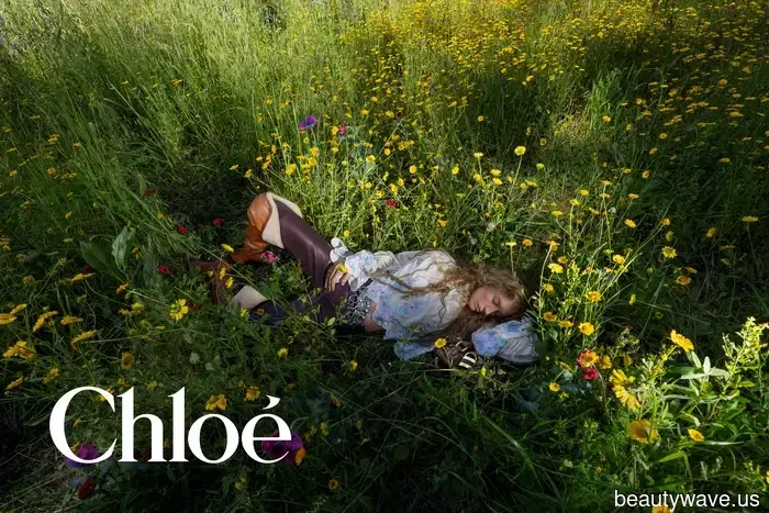Chloé Portrays "Wild Strength and Unity" in a Romantic Winter 2026 Campaign—Discover the New…