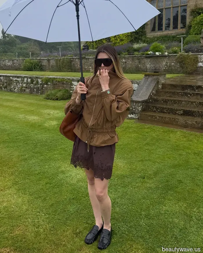 5 Stylish Yet Functional Essentials You Need for a Summer Staycation, According to an Expert