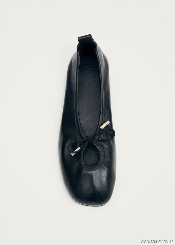 Desde las zapatillas hasta los tacones, estos son los mejores zapatos para llevar con jeans de pernera tipo barril.