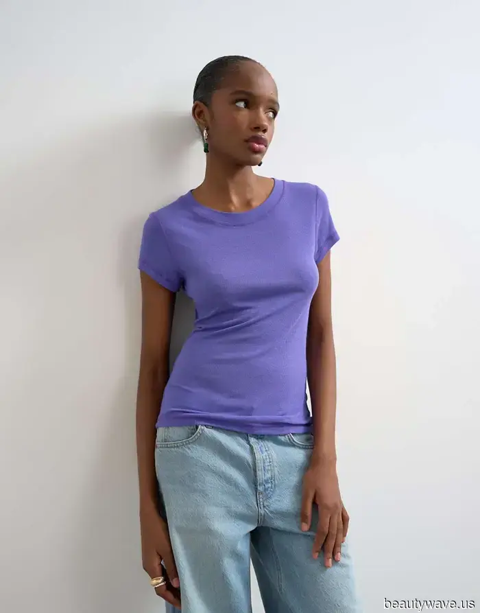 Farewell to the White Tee—Opt for This Unconventional Top If You Aspire to Style Like a Fashionista.