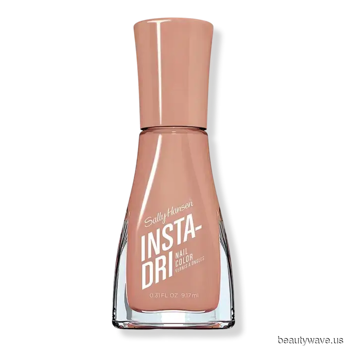 I Predict: These 5 Nail Shades Will Be Seen at Every Wedding in 2026