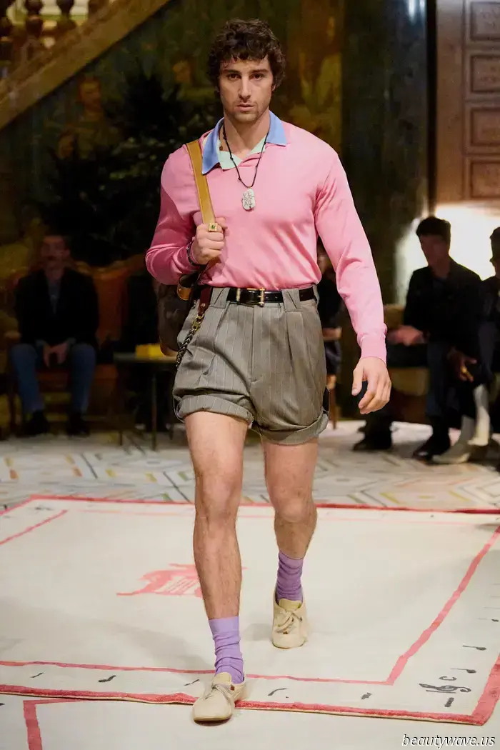 Dario Vitale Infuses Sex Appeal and Miami Beach Luxury into His Debut for Versace