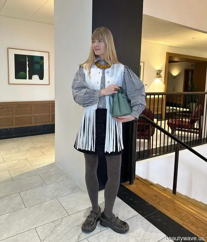 Убирайтесь, черные колготки&mdash;самые стильные люди, которых я знаю, носят этот дорогой оттенок вместо них