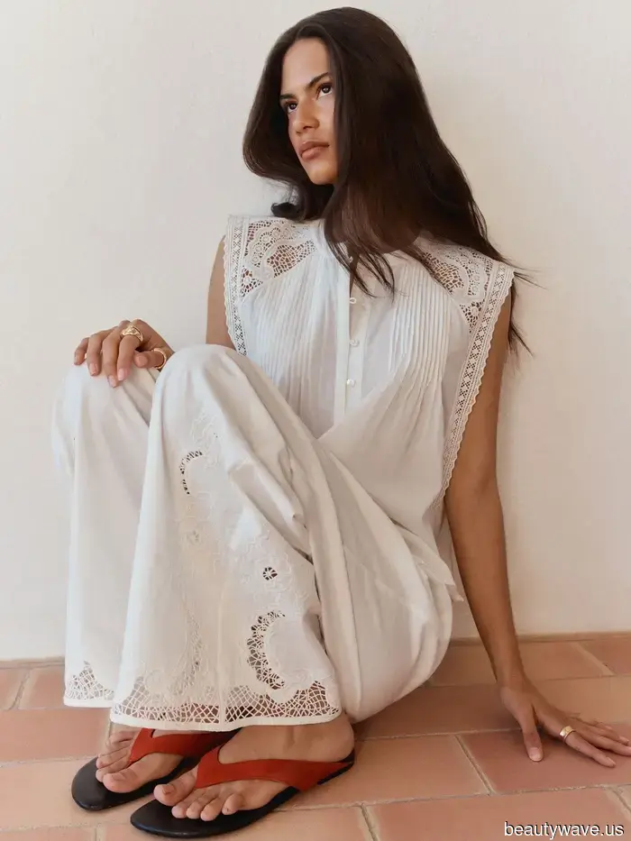 No one nails summer outfits quite like French women—here are 5 stylish trends to emulate this summer.