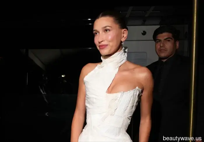Hailey Bieber se puso un vestido diminuto para las fiestas posteriores a la Met Gala 2026.