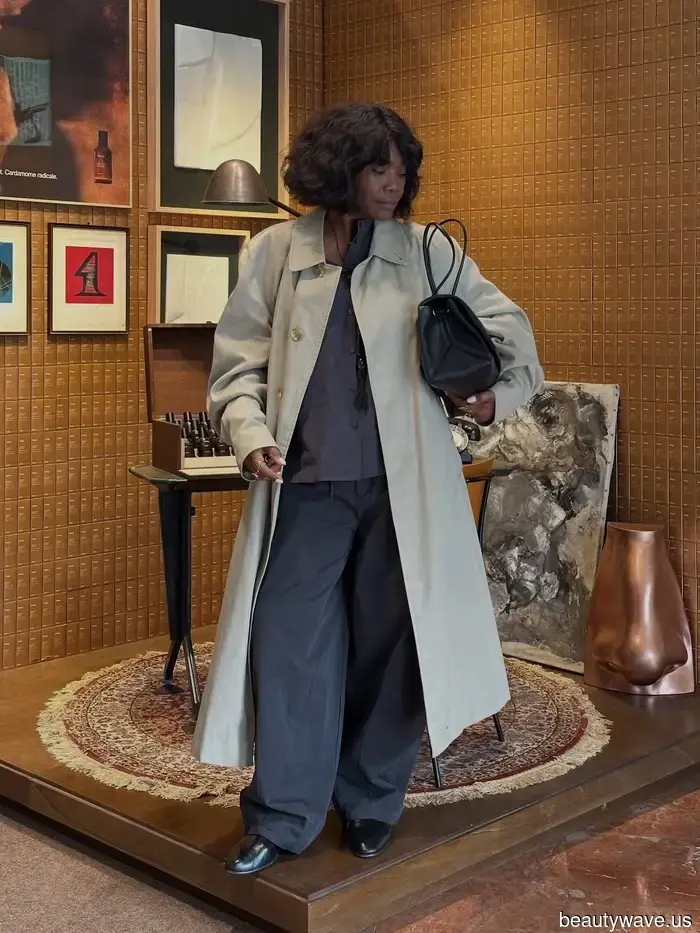 6 Chic, Effortless Items to Discover in a French Woman's 2026 Capsule Wardrobe