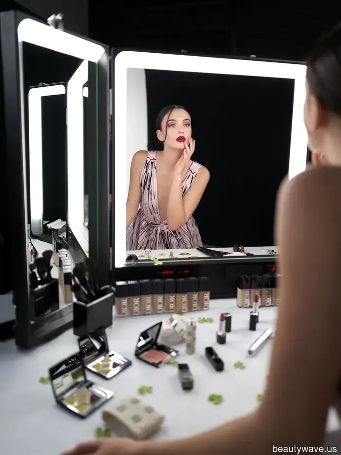 Esclusivo: La Collezione di Trucco Autunnale Fantasiosa di Dior Sta Arrivando, e Abbiamo un'Anteprima