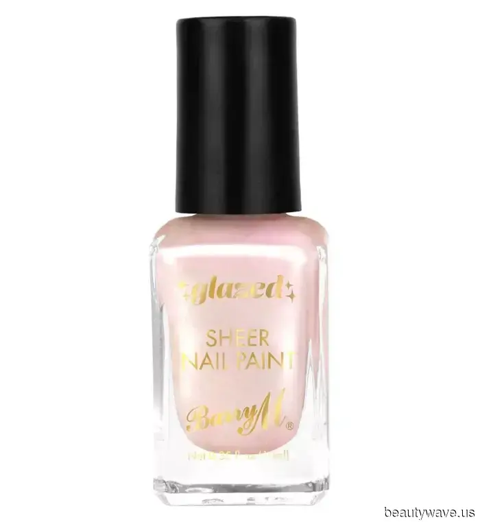 Chrome Nails Aren’t Just a Trend; They Reflect My Personality—26 Stylish Designs I’ve Collected