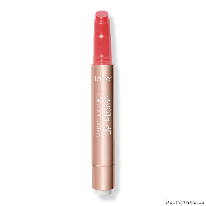 Carrie Bradshaw (a.k.a. Sarah Jessica Parker) has just shared this TikTok-famous lip product on her Instagram.