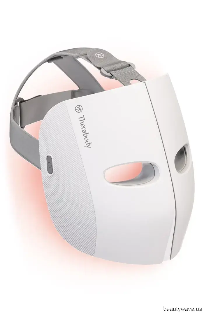 Mia zia ridicolmente cool ha i migliori consigli di bellezza&mdash;16 scoperte di Nordstrom che stiamo entrambe acquistando per il Cyber Monday