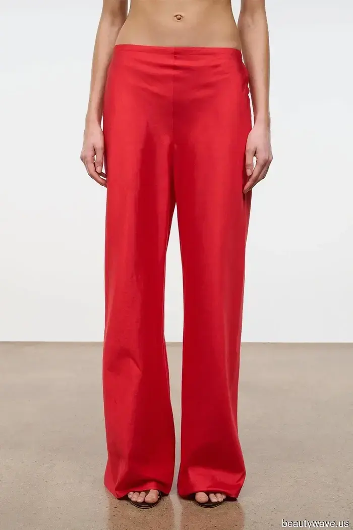 Taffeta! Drawstring! Balloon! 25 Non-Denim Trousers Expected to Sell Out by July 31