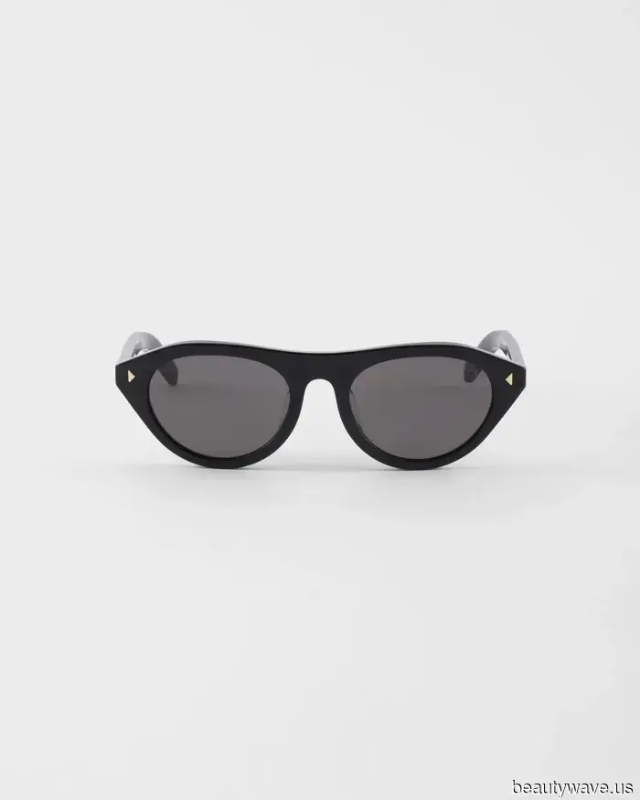 Fermate le Minigonne&mdash;Le persone della moda stanno optando per questo stile dimenticato invece in questo momento