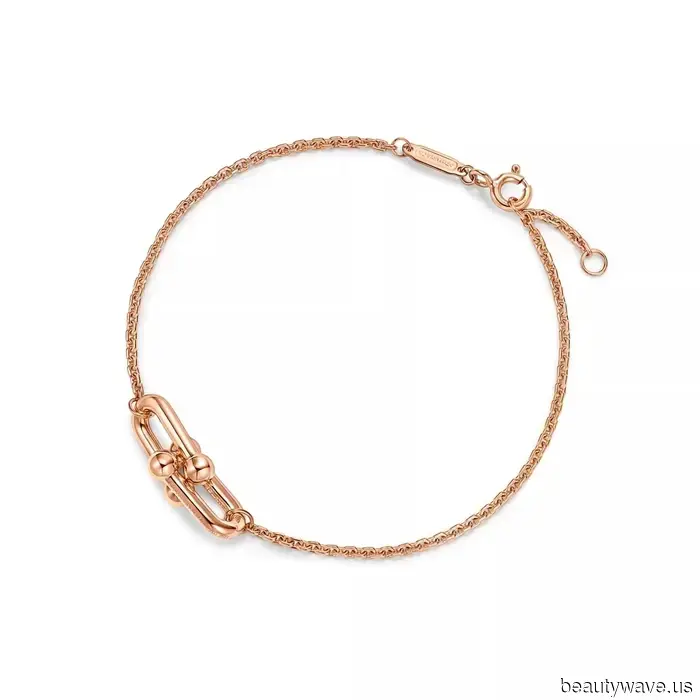 I am a Shopping Director—56 New Items That Trendy Individuals I Know Will Approve Of.