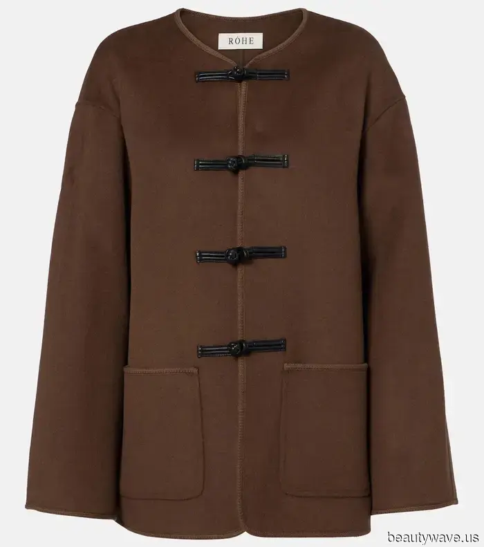 Ho chiesto ai miei colleghi più eleganti cosa stanno acquistando per il Cyber Monday—24 articoli eleganti che mi hanno inviato.