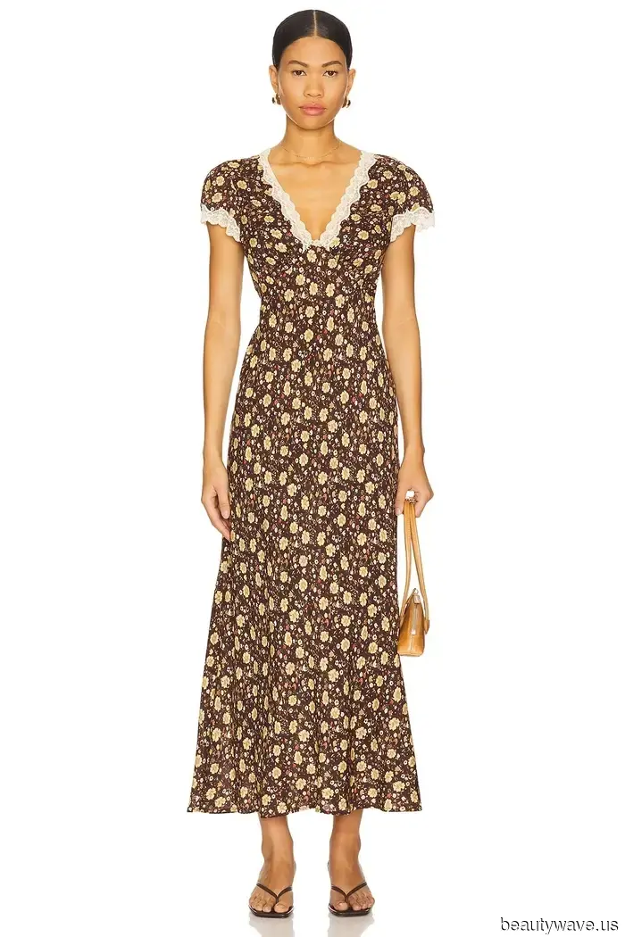 Fall collections are beginning to arrive—here are 33 smart purchases from Revolve.