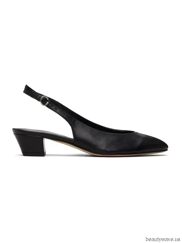 I also appreciate pointed-toe heels, but this French-girl footwear style appears more luxurious when paired with jeans.