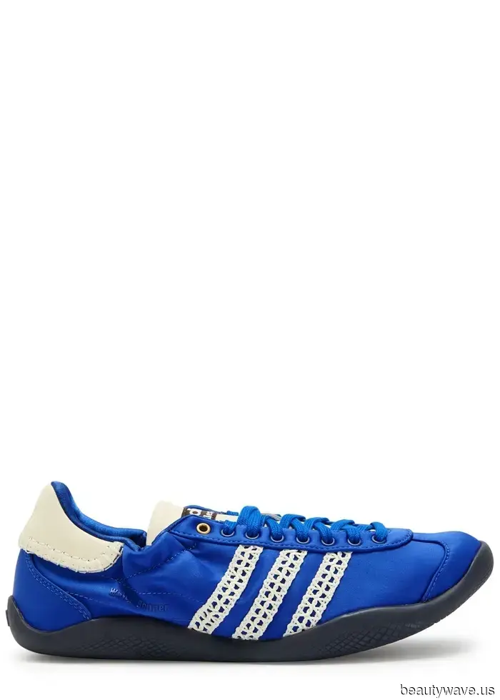 Forget about white sneakers—French women are opting for these 5 stylish sneaker trends this spring instead.