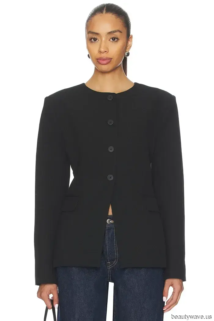 To achieve a more French look, pair your black blazers with this timeless denim style.