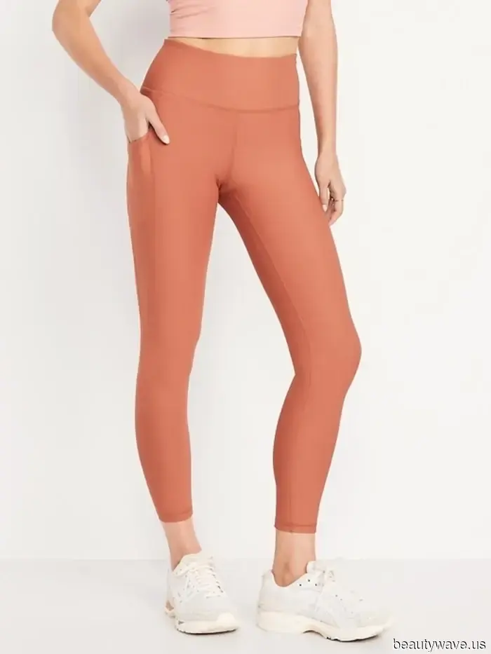 Warte&mdash;Old Navy ist *so* gut gerade: Diese 13 schicken Sale-Auswahlen geben NYC Cool Girl.