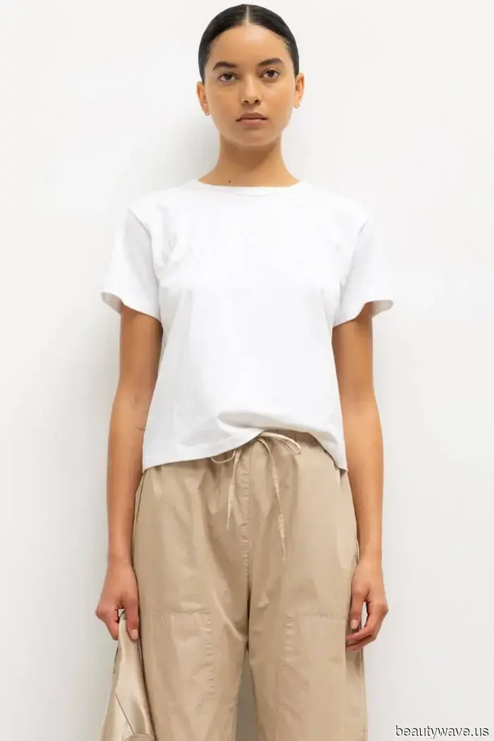 I Finally Managed to Get the Pants That Every Trendy New Yorker Wears Instead of Jeans.