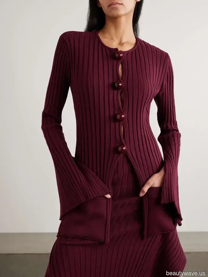 5 Exceptionally Stylish Knitwear Trends That Will Surely Endure Through 2026