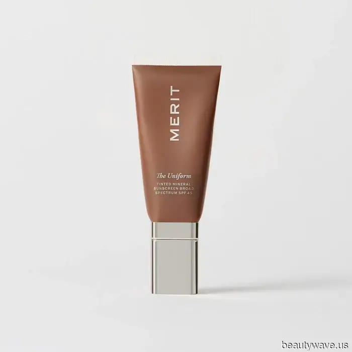 "Oh Mio Dio, il Bagliore": I Miei Pensieri Esatti Dopo Aver Indossato il Nuovo Fondotinta di Victoria Beckham per Una Settimana