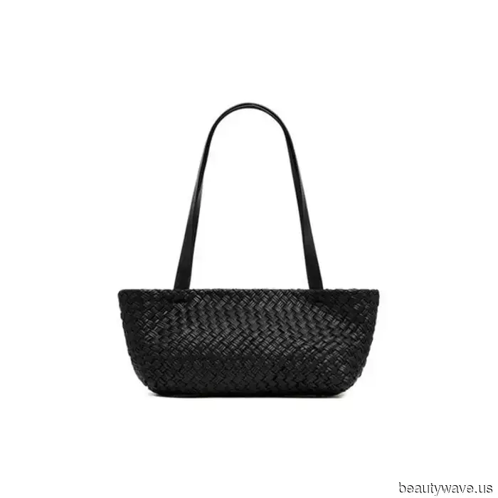 From Alexa Chung and Elsa Hosk—These 5 Celebrity-Endorsed Jeans Looks Are the Must-Copy Styles for Spring.