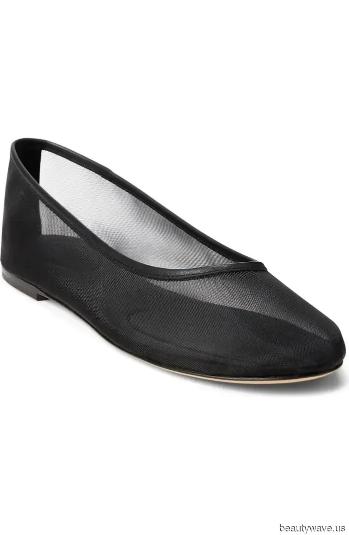 Fermate i sandali&mdash;Questa è la tendenza delle scarpe approvata da J.Lo da indossare con le gonne a tubino questa stagione