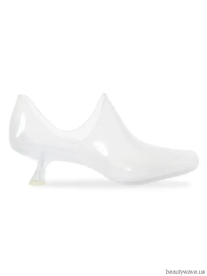 Muévete, sandalias de gel&mdash;la tendencia de los zapatos de Cenicienta ha tomado oficialmente el control