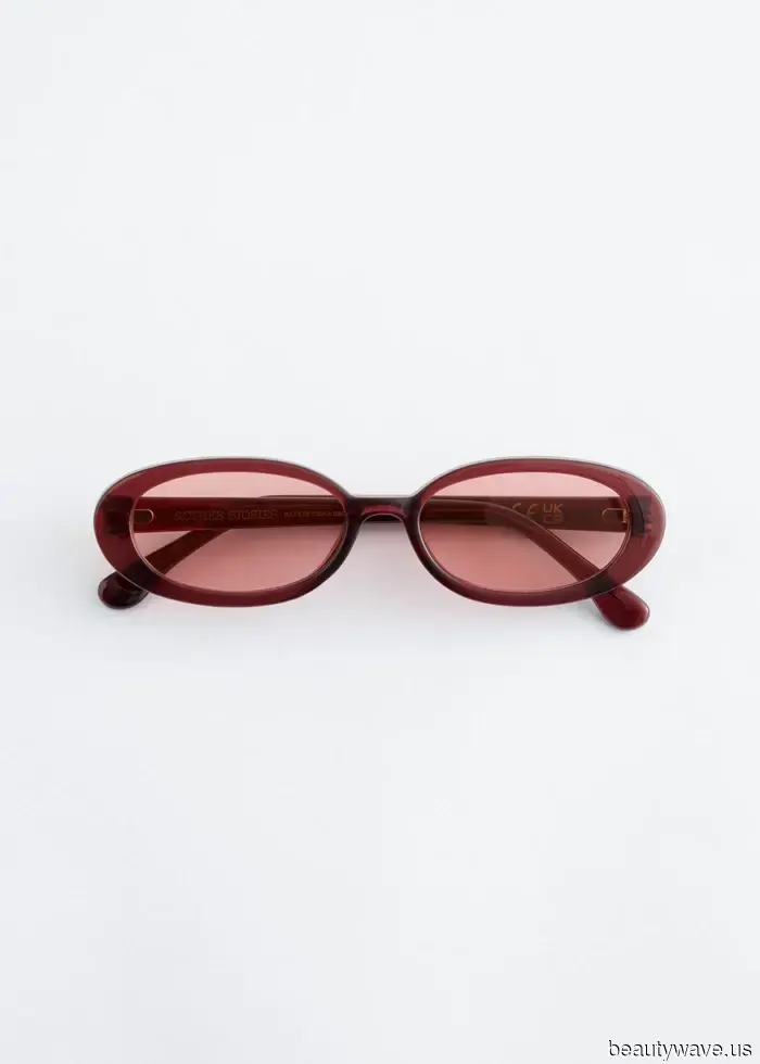 From Alexa Chung and Elsa Hosk—These 5 Celebrity-Endorsed Jeans Looks Are the Must-Copy Styles for Spring.