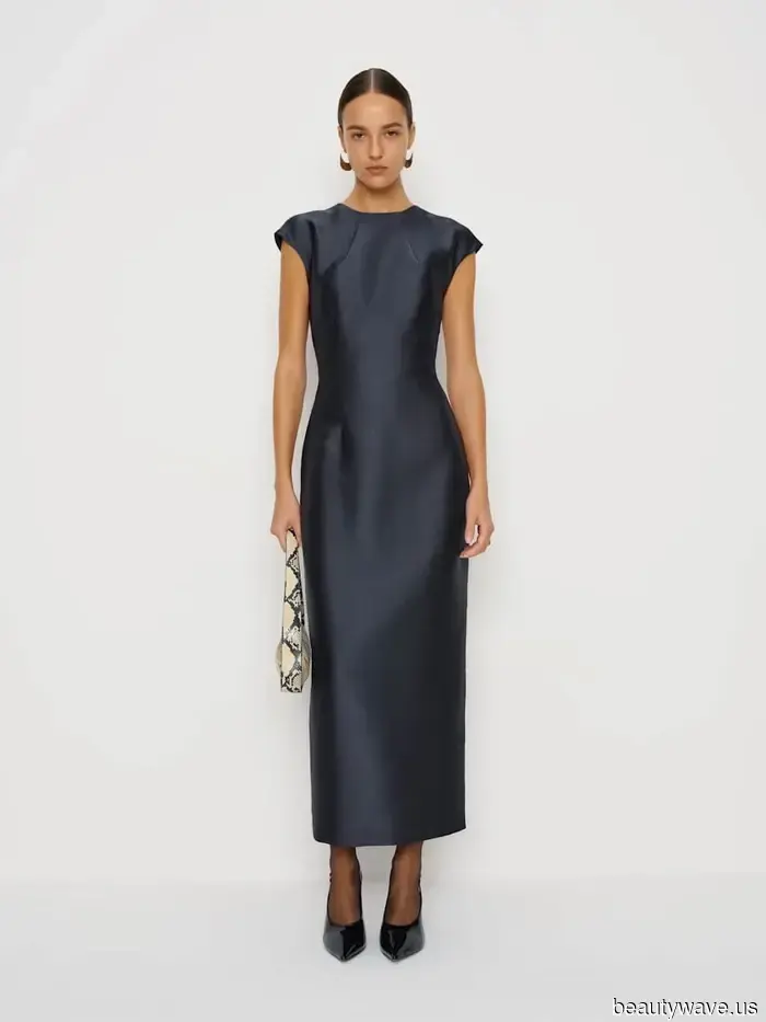 Chic women in Paris, New York, and London will don these luxury pieces throughout the winter.