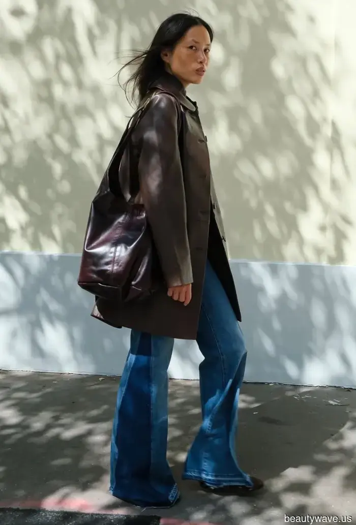 Niemand stylt Jeans so wie schicke Europäer&mdash;7 mühelos schicke Outfits, die ich in dieser Saison nachahmen werde.