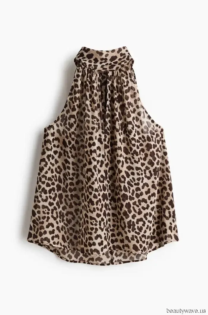 Apologies, Barrel Jeans—this denim style appears far more sophisticated when paired with heels.