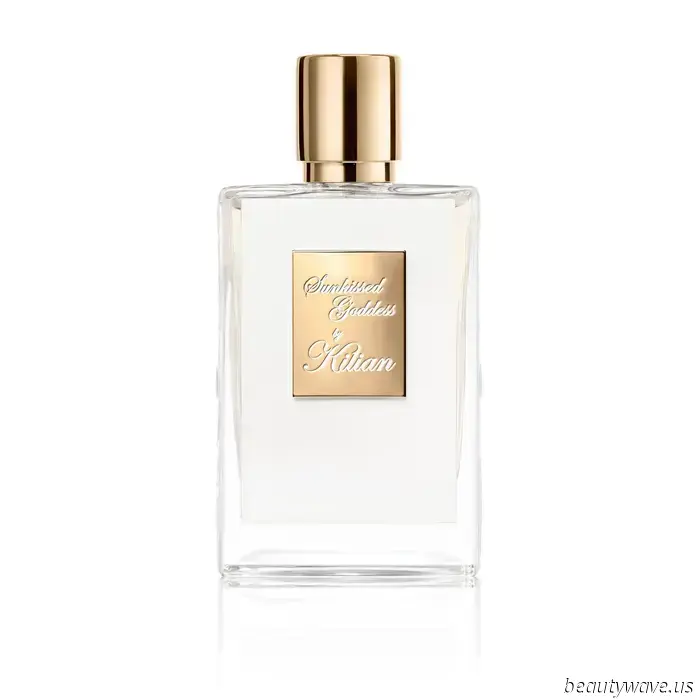 It's a fact: This French scent has the aroma of a luxurious beach club.