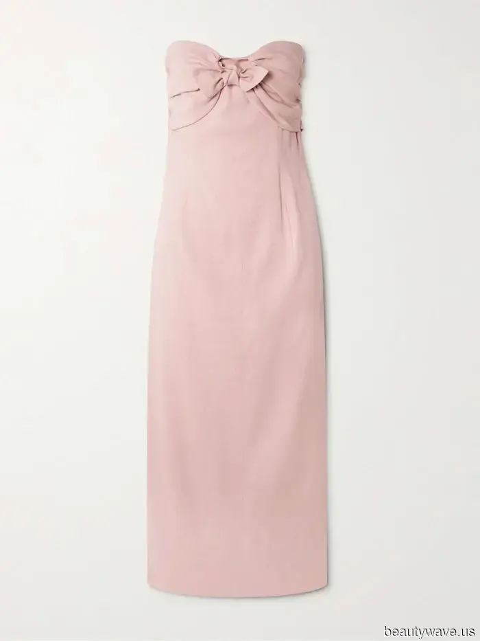 Va bene, annotato: Questo colore di scarpe precedentemente "economico" rende effettivamente i vestiti rosa i più eleganti.