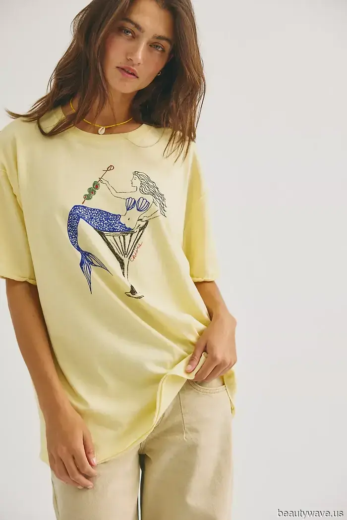 Comeback Alert: The T-Shirt Trend That Every Millennial Had Several Variants Of