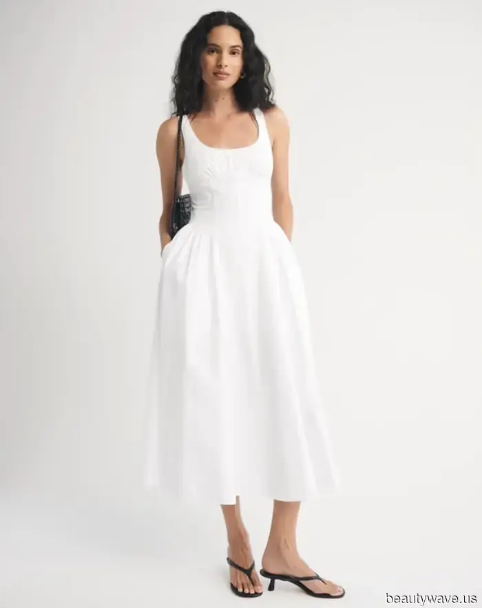 I Tried On Abercrombie's Stylish, Ultra-Minimalist Summer Dresses—These 3 Met My Rigorous Criteria.