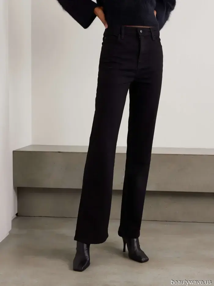 Certainly, while all shoes pair well with black jeans, these five colors stand out as the most visually appealing.