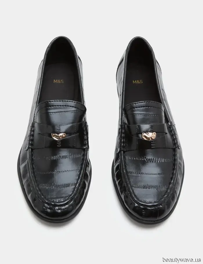 M&S has perfected 5 stylish shoe trends from the runway—these designs are set to be a hit this autumn.