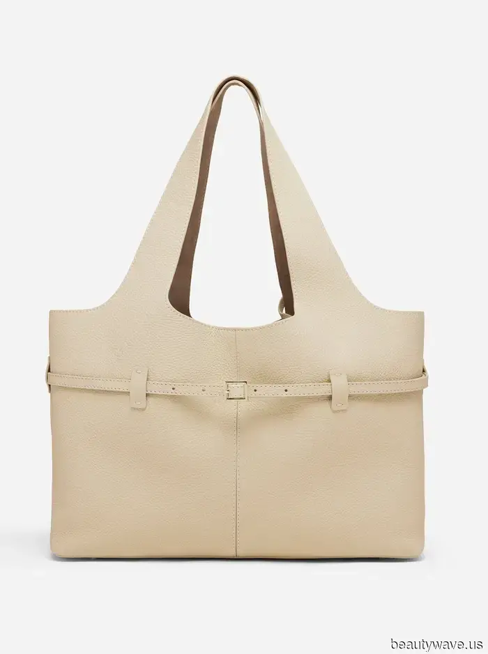 Ovunque guardo, donne parigine eleganti portano questa borsa alla moda che rivaleggia con gli stili dei designer.