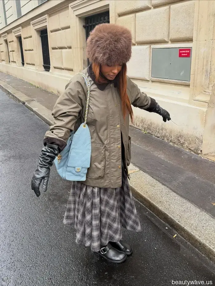 Chic French Girls Will Be Sporting This, This, and This in 2026