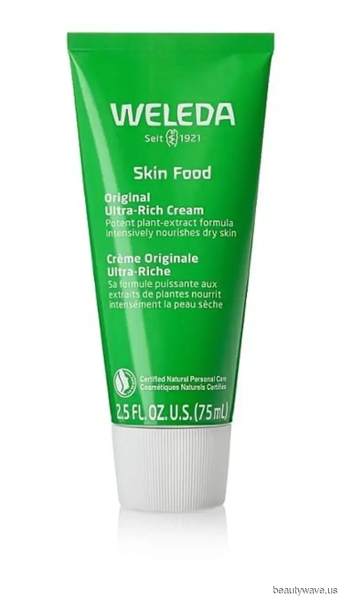 I'm a model who has traveled to more than 15 countries for work—let me introduce you to my airport outfit.